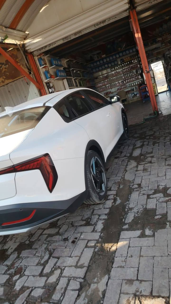 كي فور موديل ٢٠٢٥ كفاله عامه بعدهي بوضع الشركه رقم بغداد بسمي كفاله عامه من كولشي خليجي محرك ٢٠٠٠٠ فول موصفات عدا بنرامه اي استفسار اتصل ما متواجد ع فيس شراي يتصل ***********
