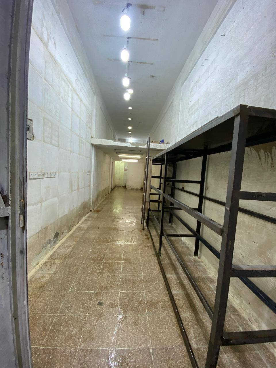 محل للايجار بالكفاح ساحه زبيده مقابل مرقد قمبر علي للاستفسار الاتصال على الرقم ***********
