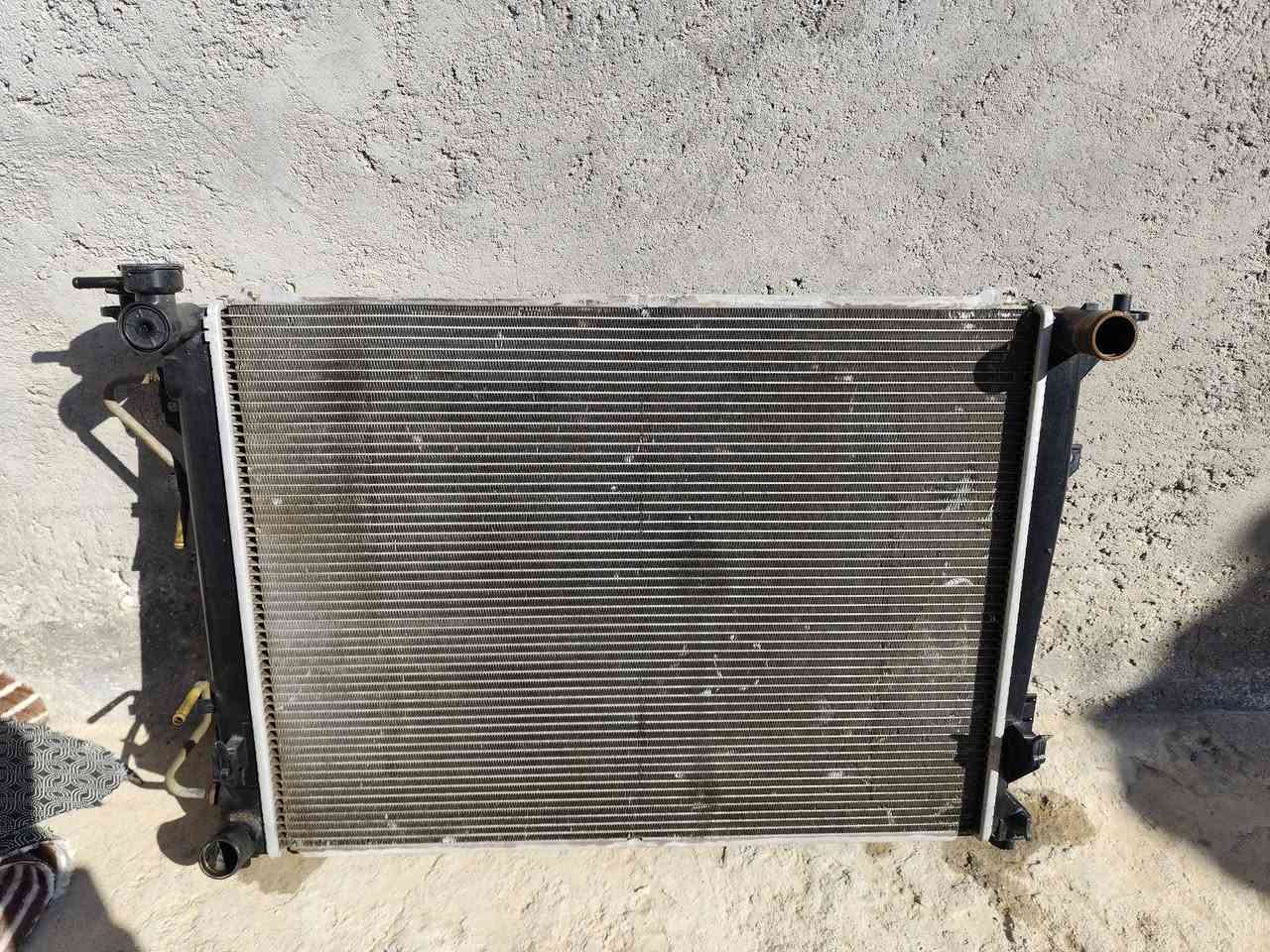 سلام عليكم دكشن وبخاخاته مال ٢٤٠٠ راديتر دينمه مال كصه واتربم.      العنوان الرميثه ***********
