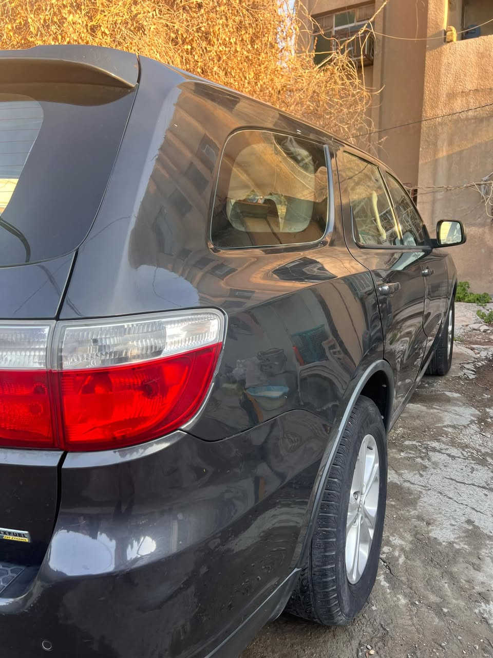 السلام عليكم
دوج دورنكو 2011 واردد كندي كلين بدون حادث بيع او مراوس بموديل احدث

استعمال مال بيت 

محرك 6سلندر 3600

تبريد ثلاث قطع 

كشنات مخمل

كامره 180

حساسات خلفية 

تحكم ستيرن 

رقم بغداد الجديد سنوية جديده 

للتواصل على الرقم ***********
