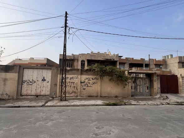 دار للبيع بحساب ارض 

حي الرفاعي قرب منتزه الرفاعي ومدرسة البشائر 

مساحة 477 متر واجهه 17 متر  

شارع تبليط 12 متر 

اتجاه شروق تام 

للاستفسار مراجعة مكتب العمران سايدين حي السكر او الاتصال
على الارقام 
***********
***********
