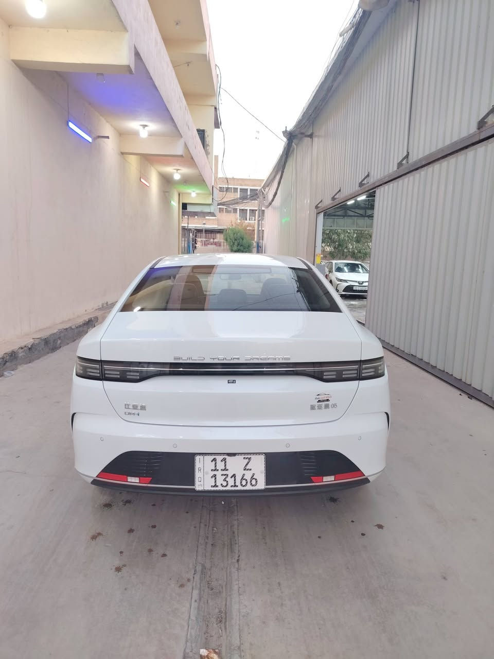السلام عليكم
ديستروير ٢٠٢٥ كفالة عامة سيارة تراي زيرو بدون ملاحظات
عداد المسافة 
HEV 1900
Ev 2400
بيها كاعيات حوضية بلادية وكامل غراضها موجودة 
مكانها بغداد الكريعات شارع المعارض 
للاستفسار الاتصال ***********
