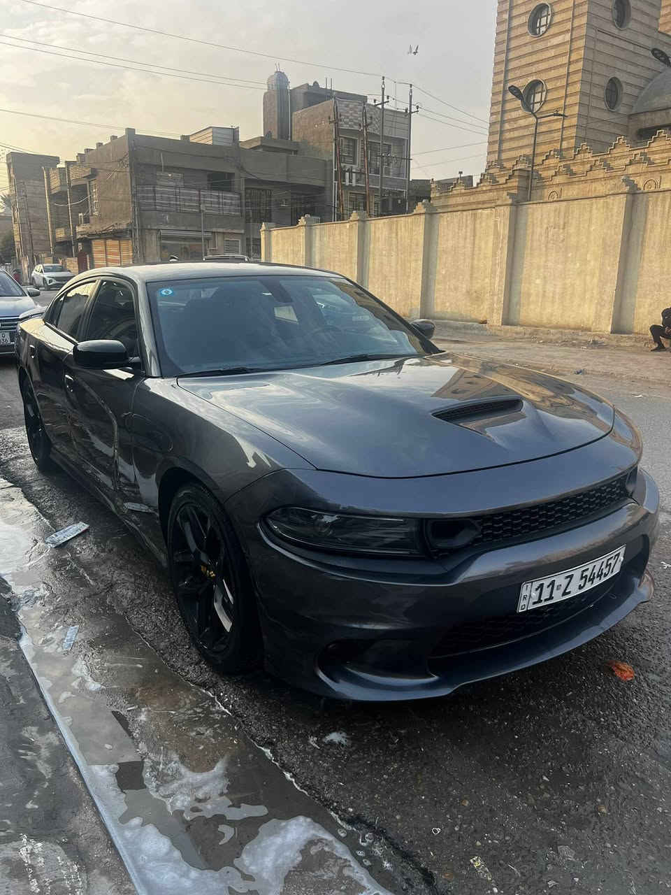 السلام عليكم جارجر موديل ٢٠٢٣ sxt محدثه جيتي حادثه جاملغ صبغ وبنيد تبديل مرقمه بغداد مكانه الدوره المعلمين  الهاتف ***********السعر ٢٤٠ وبيه مجال
