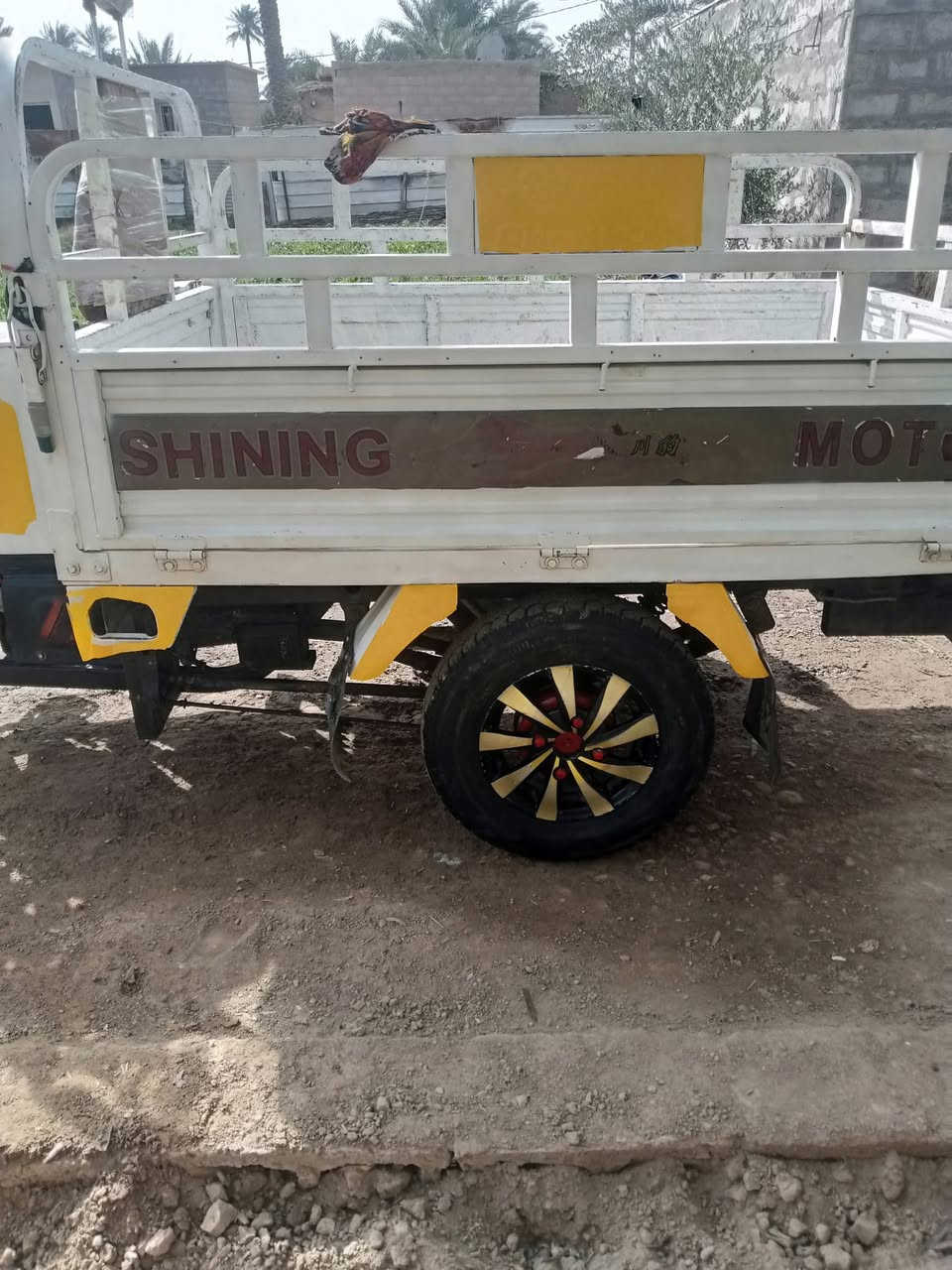 بسبب الوعود الكاذبه اعيد النشر ستوته موديل 18اي نقص مابيه عله كل عيب اوراق اصوليه  كامله محرك يشك الكاع كله عل بلاد كهربائيات كامله هاذا رقمي والشراي يتصل ولمو شراي رايتصل ويعبني رجائآ***********المكان ديالى الخالص
