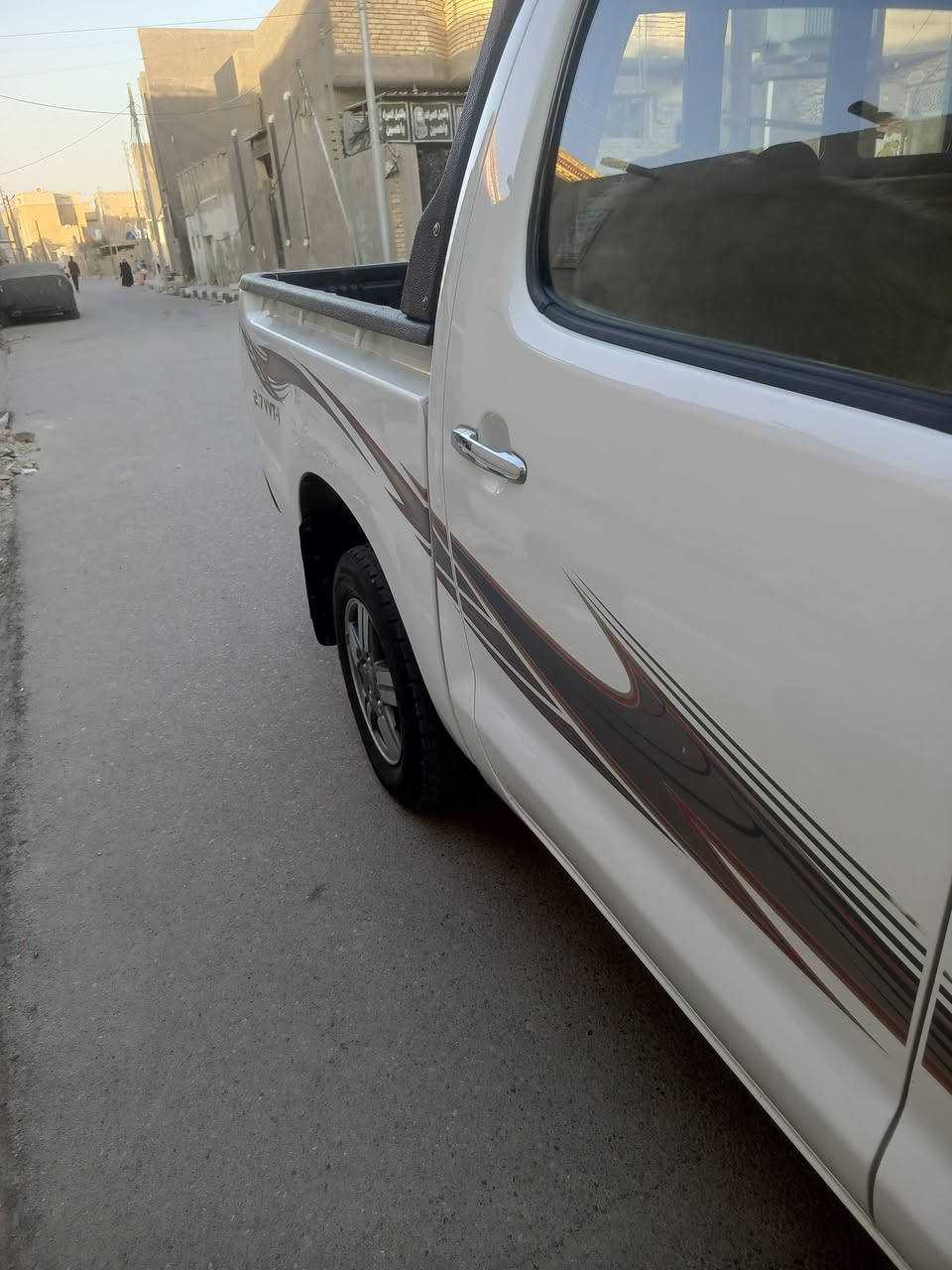 فلاونزه 2011 مكفوله شاصي 19 رقم انكليزي لل31 حداده وتايرات جدد الشراي يتصل ***********
