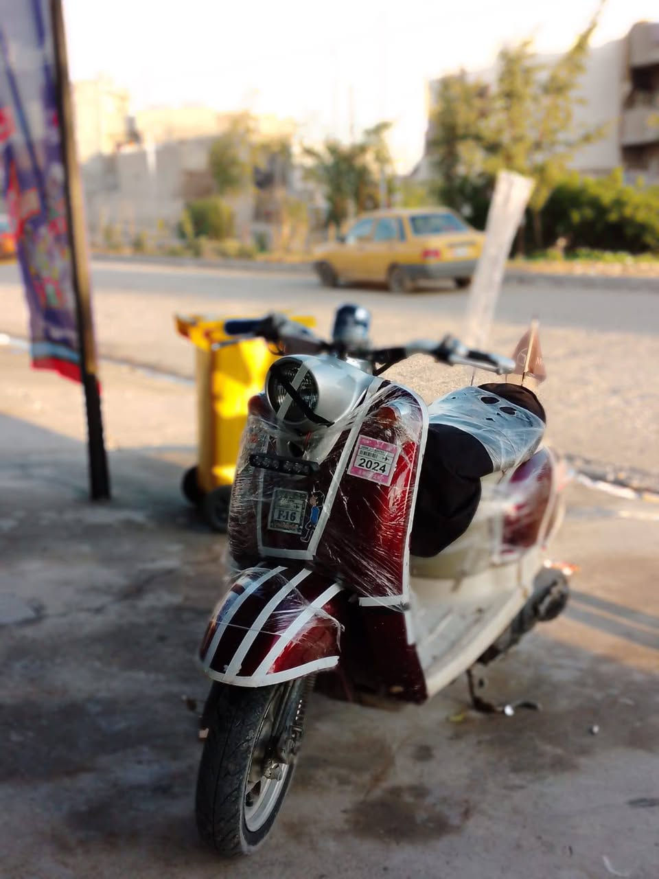 السلام عليكم دراجه عبد الحيلم للبيع نظيف ومرتب بس الزك شلته منه لان ماعجبني للمراوس أو للبيع السعر واتس
***********
