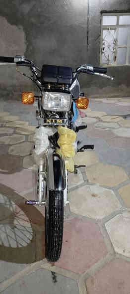 للبيع دراجه اربعه گير نامه شلامجه باب الاول موديل 2027 أوراق سكنر سعر 950 وبيه مجال مكان شاميه اتصال على هاذه رقم ***********
