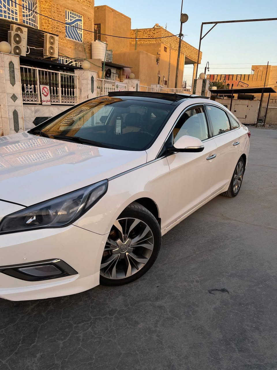 السلام عليكم سوناتا 2015 خليجي الشركه العامه رقم ميسان مشروع وطني راعيها يمي السياره مكفوله كفاله عامه عده مكانين صبغ اثر شخوط السياره فول مواصفات رادار حساسات دواخل صاج بنراما امفوله السياره على لاخر ماشيه 200 السياره استخدام شخصي مامتعوبه السونار موجود ويه الصور تفاصيل اكثر اتصل مكاني البصره قضاء المدينه *********** السعر 142 وبيها مجال للشراي البصرة, العراق
