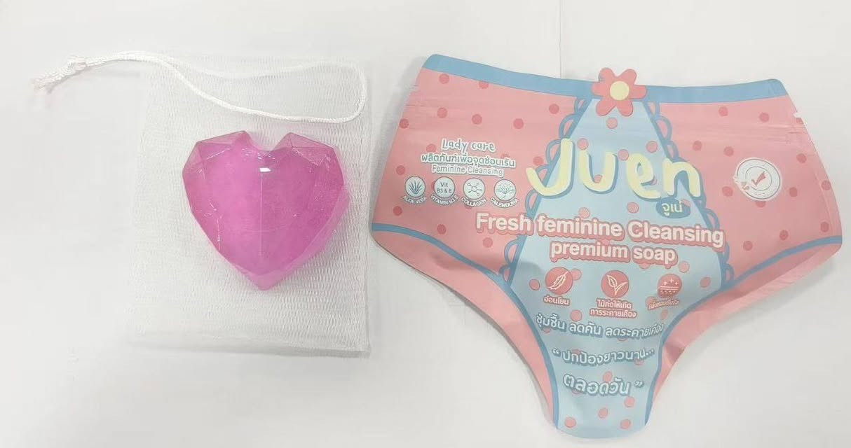 صابونه  جون النسائية 
للمناطق الحساسة  صناعه  كوريه مع حافظه ليفه  داخل العلبه 

صابون منظف ومعطر انثوي  فاخر منعش 
تشد منطقة
تزيل  الروائح  الكريهه 
تقليل  الحكة 
تقليل فطريات وقضاء ع البكتريا


**إذا كنت صاحب هذا الإعلان وتريد حذفه لأي سبب، رجاءا أرسل رسالة إلى الدعم الفني**