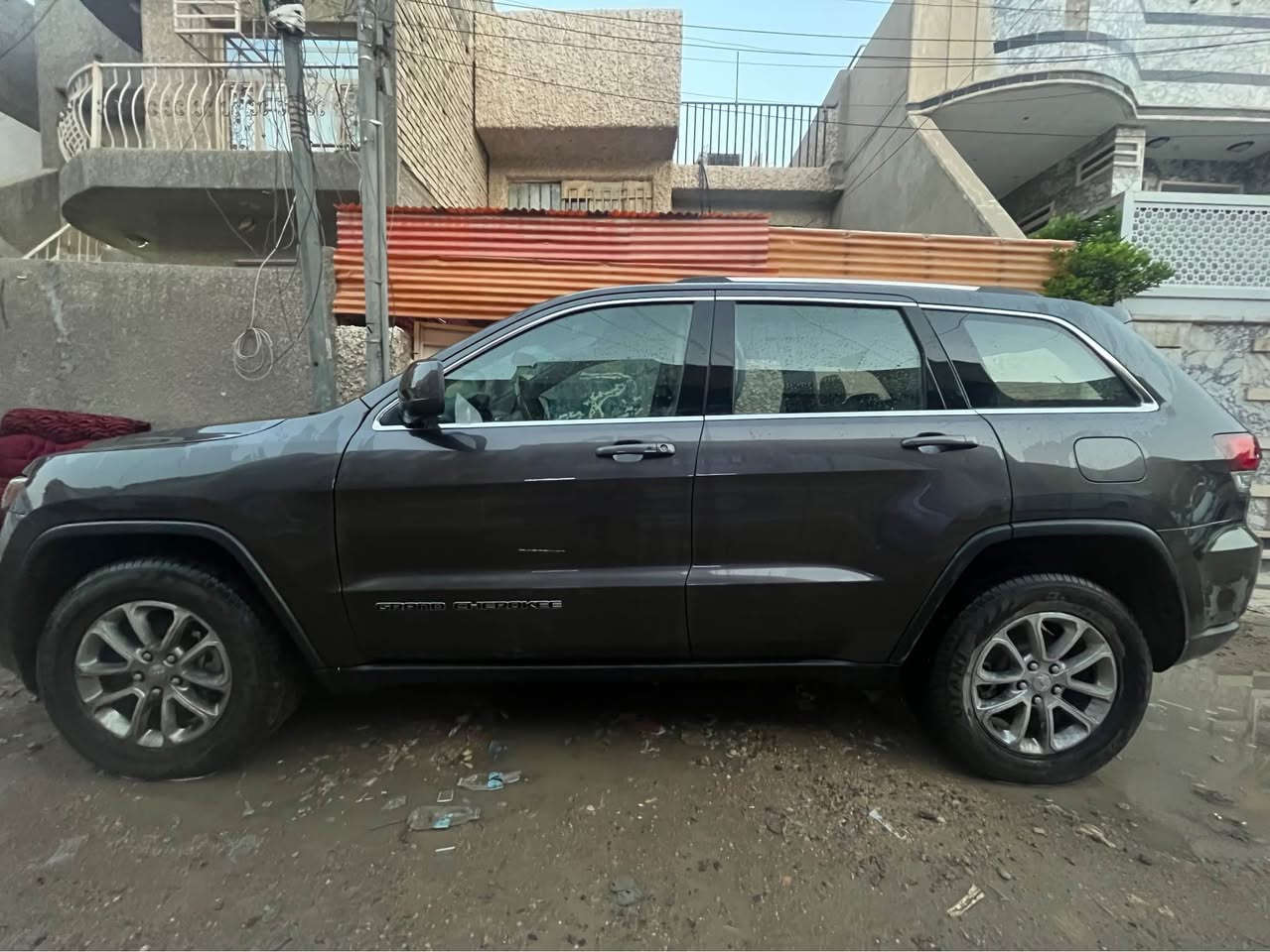 السلام عليكُم للبيع جيب لاريدو موديل 2020 حادث خفيف دعاميه وجاملغ محرك كير صدر مكفول وكاله شرط السياره داخل بيجي نظيفه حيل ماشيه 50 الف كيلو متر حقيقي السعر 215 مكان بغداد رقمي للاستفسار *********** بغداد, العراق
