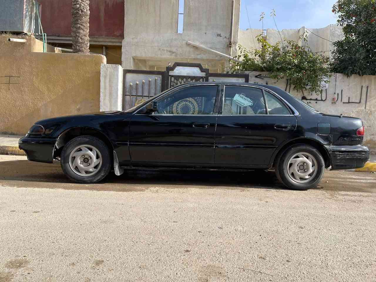 سوناتا تو موديل 1993
كشرهة حلو مابي خياس ابد
سنوية ما ساقطة وبأسمي
كهربائيات وحدادية وميكانيك 
كاملة السيارة بيها بس دعامياتهة
تعبانات اما باقي السيارة تخبل غرفتهة
نظيفة ومرتبة كلش اربع دبلات جدد
گير عادي السيارة رقم بغداد مشروع وطني
السيارة ب 38 وبيها مجال للطيب والشراي
للتواصل الصفحة او الرقم واتساب ***********
