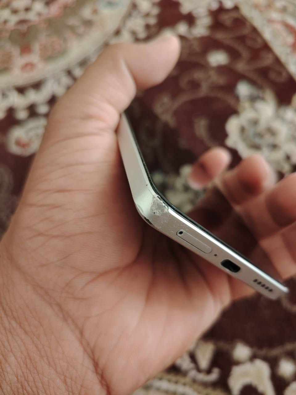 #للبيعPOCO X6 Pro 5G
​المساحة: ذاكرة داخلية ضخمة 512GB مع رام 12GB
​الشاشة: تجربة مشاهدة سينمائية وسلاسة فائقة في الألعاب.
​الكاميرا: تصوير احترافي بدقة 64MP مع تقنية الثبات البصري (OIS) 
السعر: 250 وقابل للتفاوض
العنوان: النجف قضاء المناذرة
للتواصل مراسلة الصفحة او الاتصال على الرقم ***********
#ملاحظة_بدوون_ملحقات
