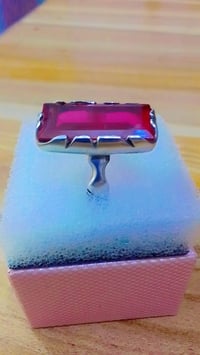 خاتم ياقوت • فضة ٩٢٥ • مجوهرات