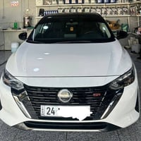 سنترا • ٢٠٢٤ • سقف اسود