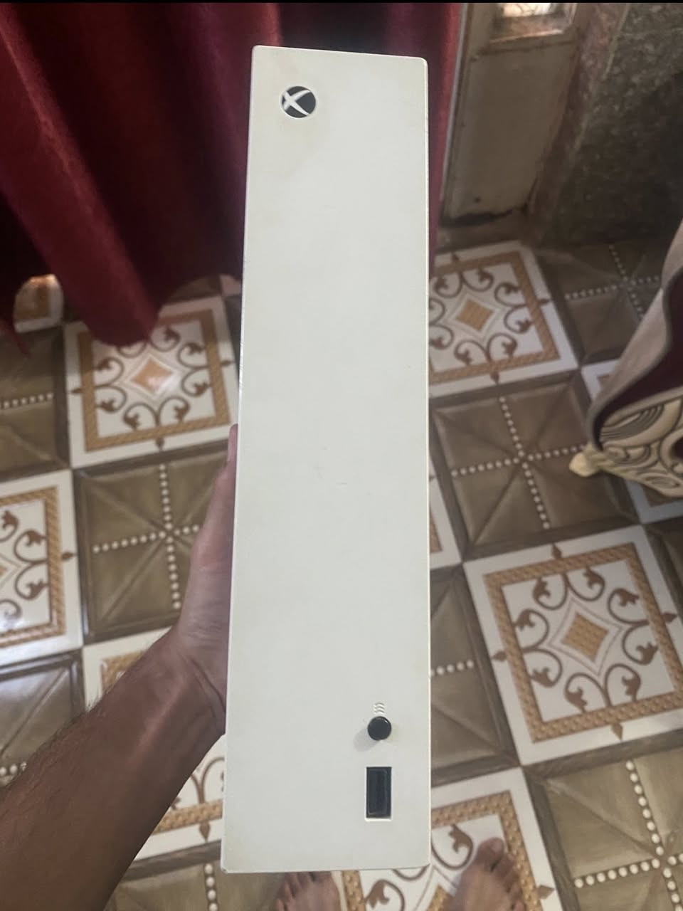 جهاز سيريس اس مستخدم ذاكرة 512 لوك ستيكر وبي العاب مملوكة بالحسابات 
رزدنت ايفل 0و1و2 ريميك  و4 كلاسيك وريميك و5 و6 و7 و8
فيفا 23  جيتي اي 5 ريد ديد1 وبلاك اوبس٣ فقط مشكلة باليدة الrb واكفة تكدر تصلح يم اي ابو صيانة ب340 الف وبي مجال بسيط 
مكاني بعقوبة حي المعلمين


**إذا كنت صاحب هذا الإعلان وتريد حذفه لأي سبب، رجاءا أرسل رسالة إلى الدعم الفني**