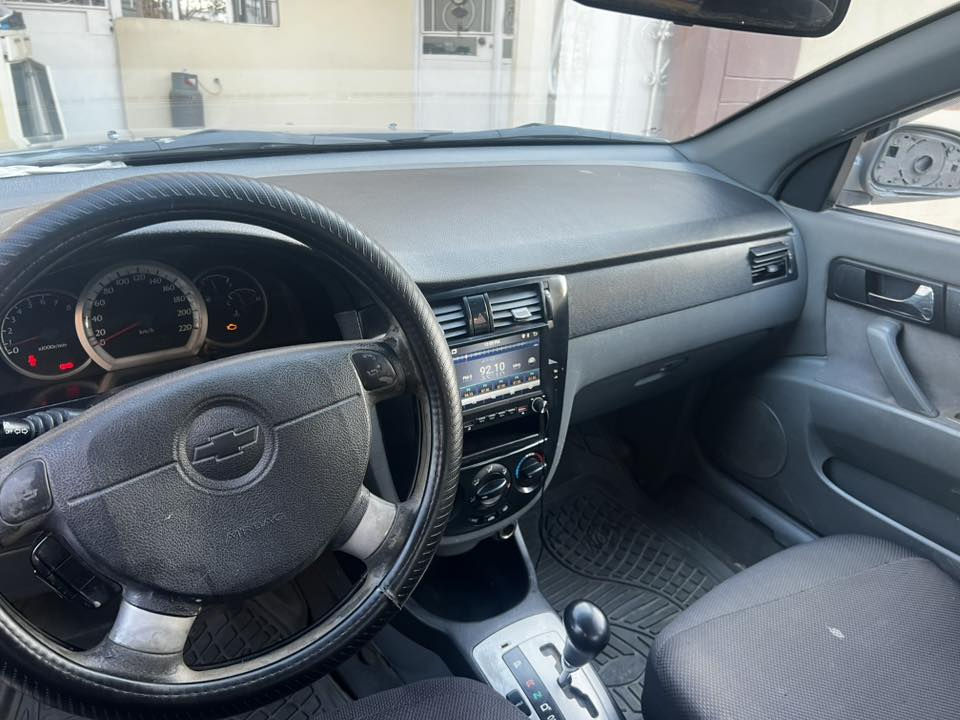 السلام عليكم
اوبترا 2009 للبيع 
كير محرك تبريد تدفئة طخم امامي خلفي كلها شرط
سنوية ورقم جديد
بيها 4 قطع ونص صبغ بدون دواخل 
مكانها كركوك 
السعر 67 وبيها مجال بسيط 
***********
