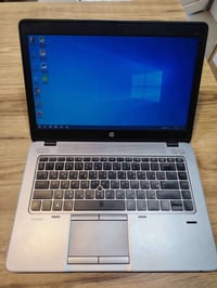 لابتوب HP • كور i5 ج5 • رام 8جيجا