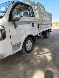 كيا حمل 2700  موديل ٢٠١٣ سنوية جديدة بأسمي 2028 رقمه نجف    تحويل بأي ...