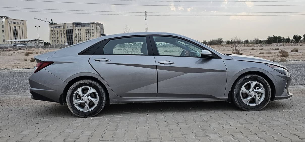 النترا أمريكي موديل 23 لون تدرج رمادي ماشية 65km الف رقم معوقين نجف الانكليزي حادث امريكا دعاميه امامية والبنيد تعديل بدون فتح لا شواصي ولا الغود على وضعه والباب نضربت بالعراق سيارة نظيفه  ..
مكاني نجف 
السعر 138
للتواصل .. ***********
الشاصي .. KMHLL4AG2PU562908
