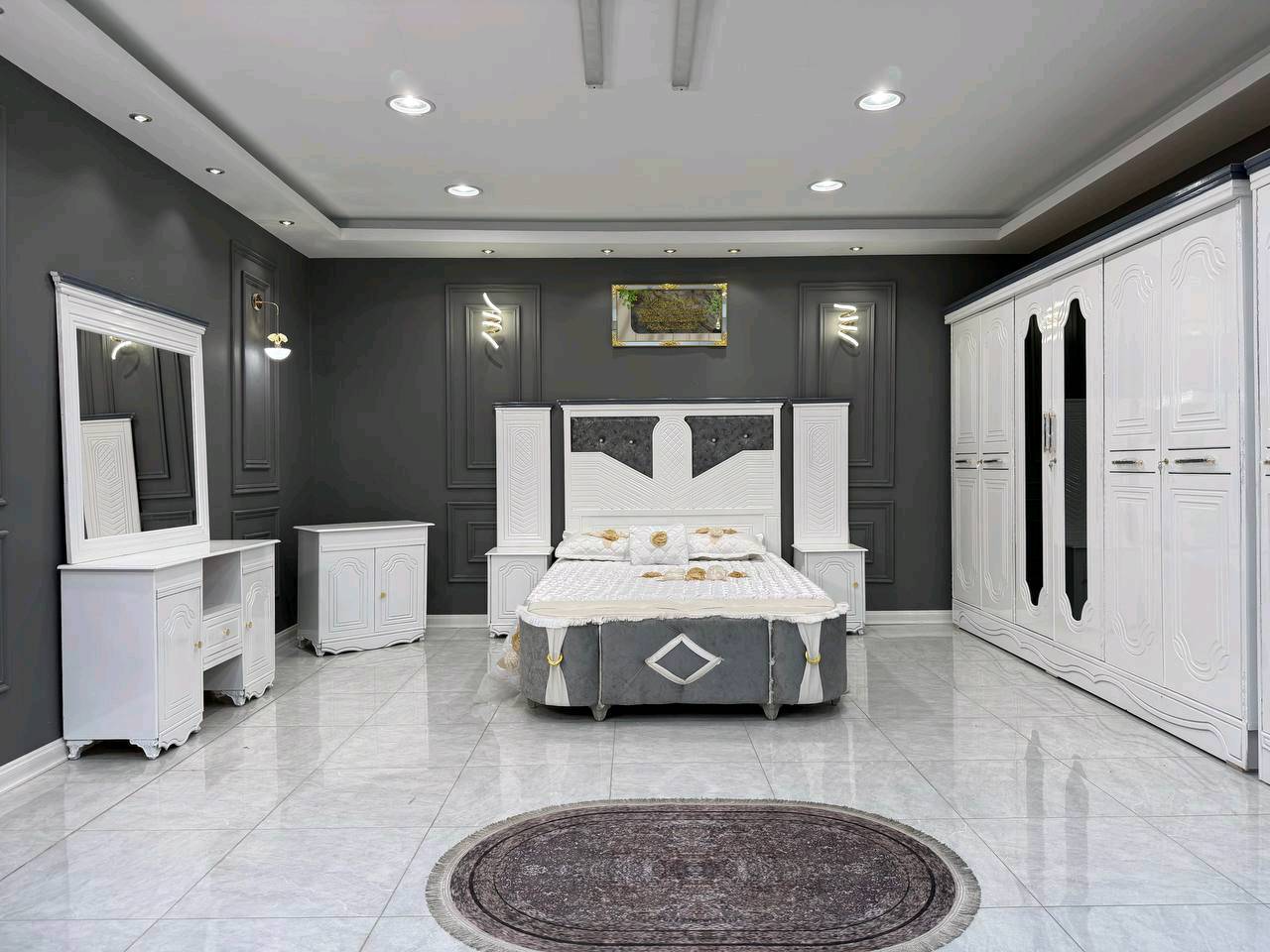 السعر // مليون فقط 😍

🔅تفاصيل الغرفة المرمري  ....

 خارج ٤ملم ام دي اف 🔺
وداخل معاكس  ٣ملم 
صبغ حراري  درجة اولى 


عدد القطع  ٧ قطع 😍
🔺1 //جرباية  قياس  ١٦٠ × ٢٠٠ 
🔺//ميز جانبي ايسر قياس ٥٠
🔺2// وميز  جانبي  قياس ٥٠
🔺3// زاوية ارتفاع مترين عرض ٨٠
🔺4// وميز بلازمه  
🔺5//وميز مراية ارتفاع مترين عرض ١٢٠
🔺6// وكنتور ٦ باب  ارتفاع مترين و١٥ طول ٣ متر و١٥

القطعه الثامنة حسب الطلب شازلون
سعرها ٥٠ الف ❤️

(توصيل مجاني مركز بغداد )
التوصيل يشمل الشد مجاني 🔥
(اطراف ٥٠)
باقي المحافضات حسب البعد
شازلون سعرها ٥٠ الف
شازلون مخزن ٧٥ الف