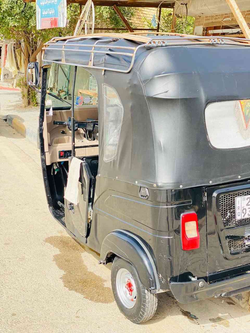 السلام عليكم 
تكتك #للبيع / موديل 22
مكينه خير من الله (لاتنقيص ❌//لاتبخير ❌ كفاله عامه) 
الكشر هم كفاله وكدامك بالصور 👇
رقم وسنويه (تحويل ثاني يوم) 
السعر «خاص » (مو شراي لاتراسل ولا تتصل رجاءا) 
العنوان 📍كوت _ واسط مركز المدينه
مراسله واتساب او اتصال 👇
***********
