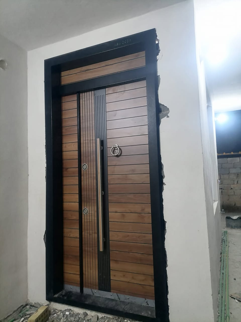 السلام عليكم ابواب تركي درجة أولى وسعار مناسبه حسب لقياسات  ***********
