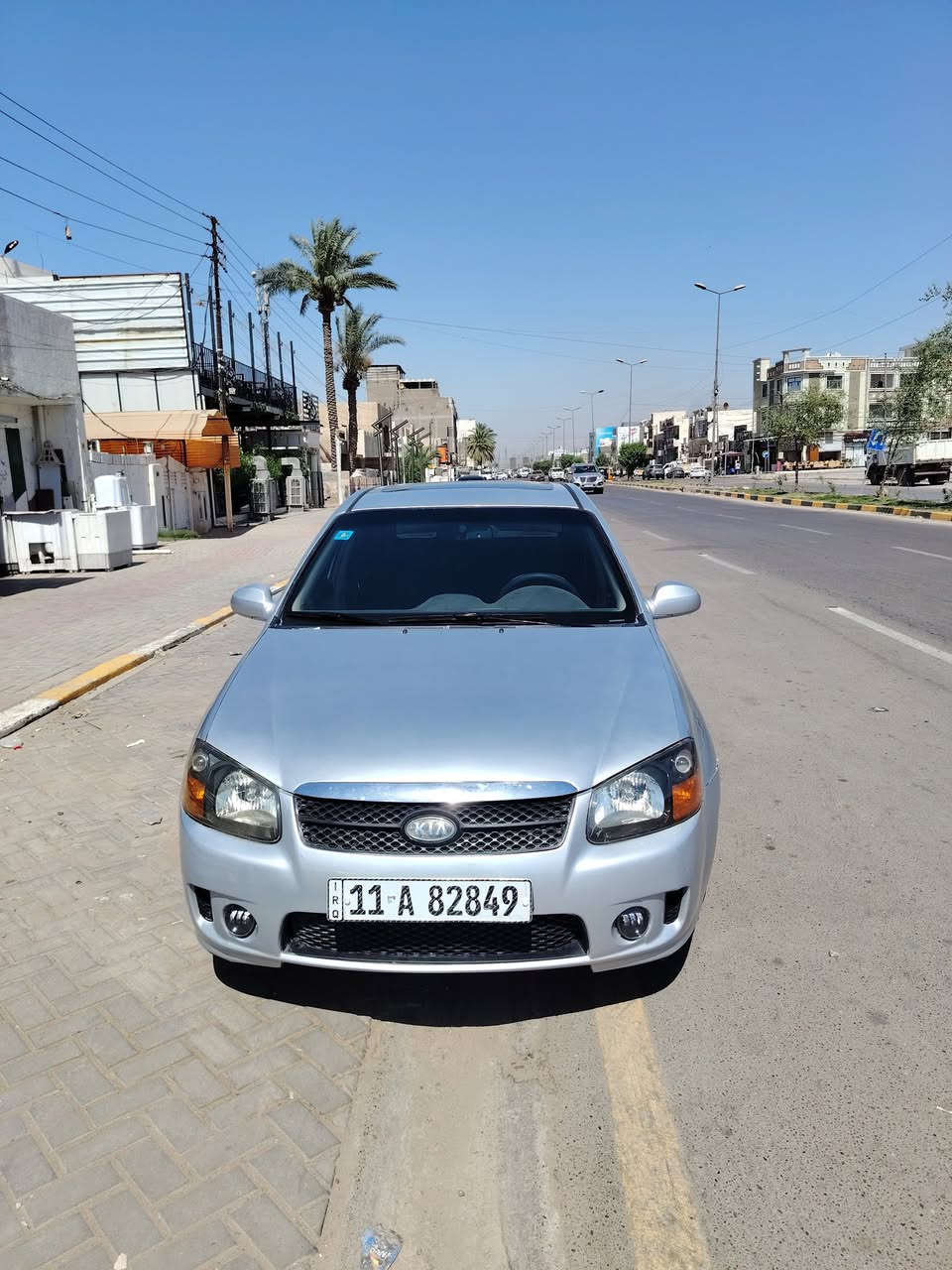 كيا سيراتو 2007 خليجي محرك 1600
مكفوله من ضربه والتبديل 
صبغ عام للجماليه بسبب جراد 
والصور قبل صبغ عندي موجوده 
صدر امامي خلفي جديد مع تخم تاير 
منضومة تبريد جديده 
رقم بغداد الجديد 
مواصفات السياره فول مري شفط تبريد بيانو فتحه سلايت 
حساس خلفي كشن تدفئه وتبريد
سياره جاهزه ومابيها برغي نقص  سعر 78 وبيها مجال 
مكاني بغداد الغزاليه ***********
