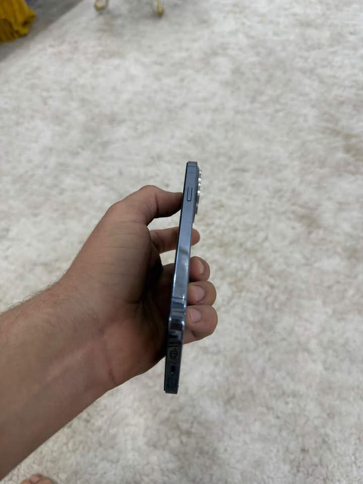 13برو ماكس مثل ماموضح بصور مو تجي وتكول مكايلي 
جهاز نضيف سعره 450 
مكاني بغداد هذه رقمي***********
