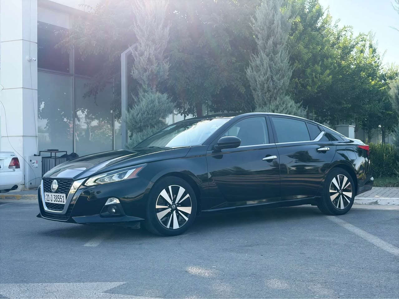 NiSSAN ALTIMA 2021 (SV)
مۆدێل/٢٠٢١
بۆياخ/١ پارچە بێناوگرتن پێشي کەپسە 
مواسەفات/ 
رادار
خەتيجادە 
شاشەوحاسە
کوشن کارەبا
ويل کەپ
هـەمو گياني بە شەرت گێرمەکينە تەقەو رەقە. سەيارەکە بێساردو جالو شوختە  ١چەمەلخي دواوي بۆياخە بێناوگرتن. 

رەقم شانسي/1N4BL4DV9MN344468
***********
($$١٤٧) السليمانية, العراق
