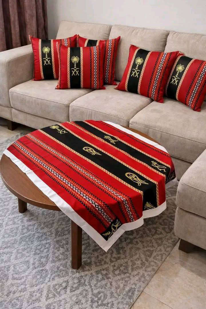 خياط حسب طلب الزبون 

***********
