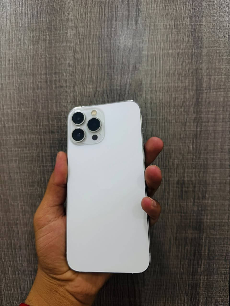 السعررررر//550 الف فقط‼️

iPhone 13 pro max

مستبدل بطارية اصلية✅

شاشة وكالة اصلية✅

نموذج M شرق الاوسط

الضمان لمدة 5  ايام من تاريخ الشراء

-الديوانية—سوك هرج—قرب كراج الطوابق

—مركز الموسوي

للحجز

***********
