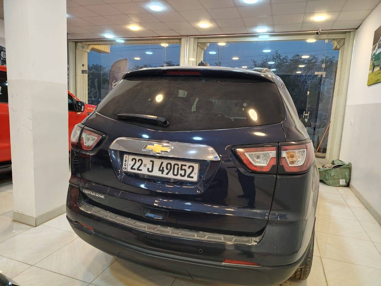 شوفرليت ترافرس LT 2017
محرك 6 سلندر 3.6 
كير اوتو مكفول كفالة عامة
حدادية 100/100 مكفولة
مكينه نظيفه جدا خاليه من العيوب تمام 
السيارة متعوب عليها كلش مال جناي 
بالحقيقة احلى من الصور 
افتر بيها العراق واخذها على الفيترية وانطي رأيك 
ترايك وين متريد 
رقم اربيل دولي 
سنويه وهزة جديدة 
تحويل ثاني يوم 
تدفئة تبريد
مكانها صلاح الدين قضاء سامراء
سعرها 180 ورقة وبيها مجال للشراي 
للأتصال على الرقم 
***********
