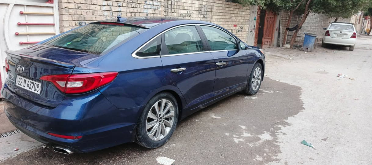 السلام عليكم سوناتا مديل 2016 وارد امريكي سنويه بسمي هزه جديده 
محرك 2400
منظومة غاز شريكه
حادثها چاملغ خلفي +چاملغ امامي سرقه
بل العراق صبغ بنيد اثر شخوط خباثه
ويل 17 المتد
سياره حلوه بلخير على الياخذها 
السعر 113بيها مجال قليل 
تصال *********** بغداد, العراق
