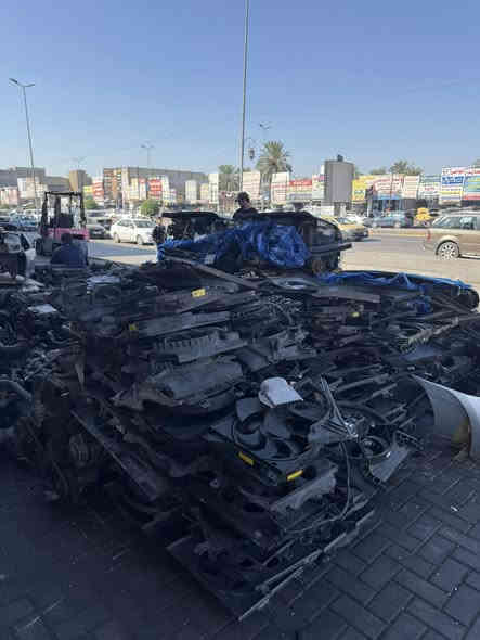 على بركه اللّه تم وصول حاويه محركات جميع السيارات الكوريه القديمه والحديثه سيارات فيرنه وريو كاملات كل قطع الغيار العنوان طالبيه مقابل كوفي المدلل للتواصل
*********** كاظم *********** نعوش
