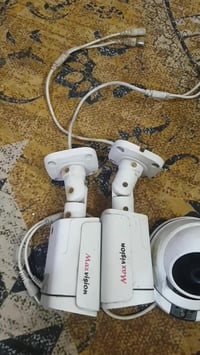 كامرات للبيع مختلف الانواع ابيع فحم الله شاهد ما فاحصهن لاستفسار عل ال...