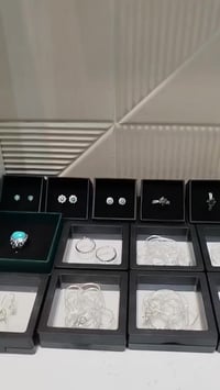 مزاد • إكسسوارات شخصية