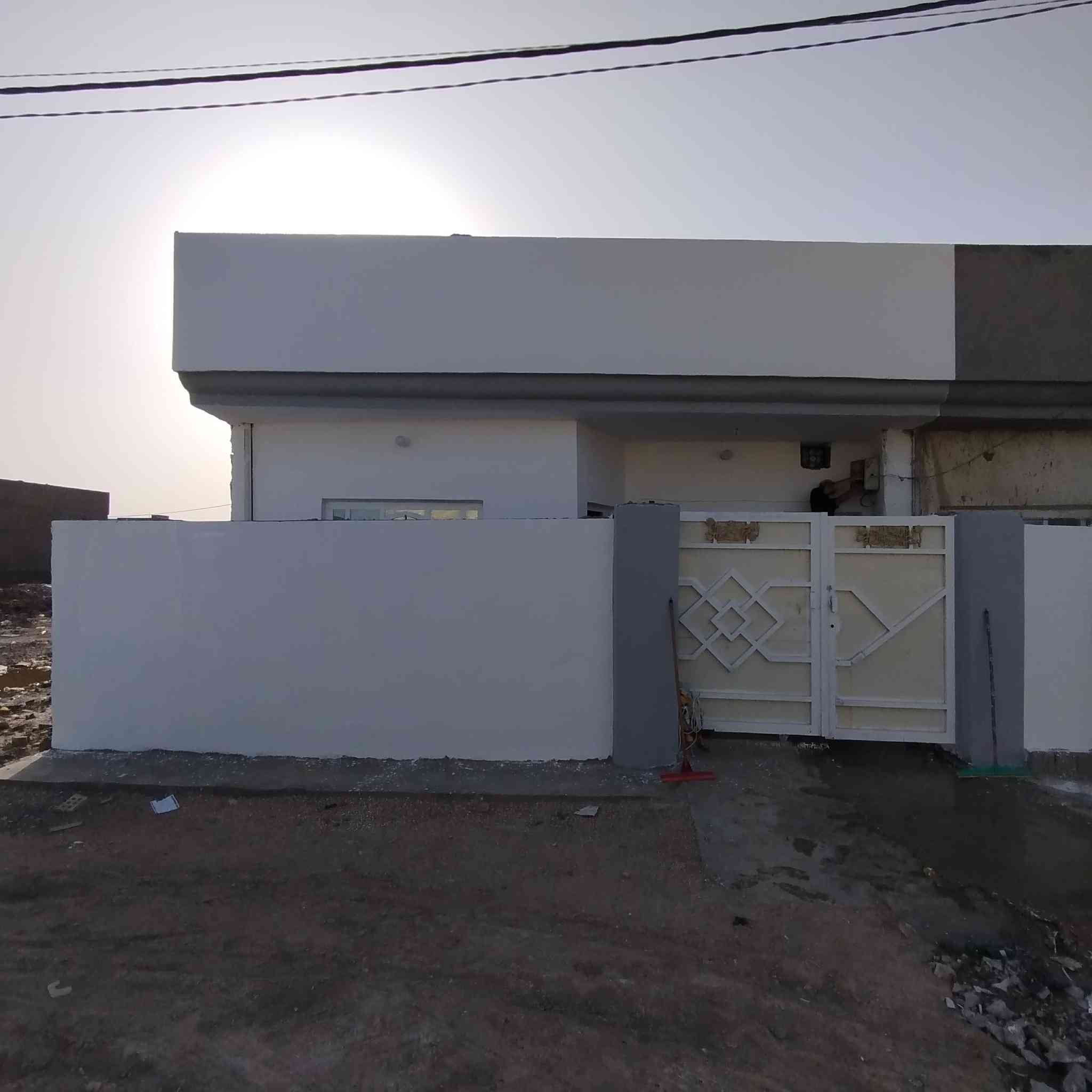 مشتمل للبيع 100متر مربع حله ورديه خارج قرب مستشفى الكفيل طابو صرف السعر 70 مليون
***********
