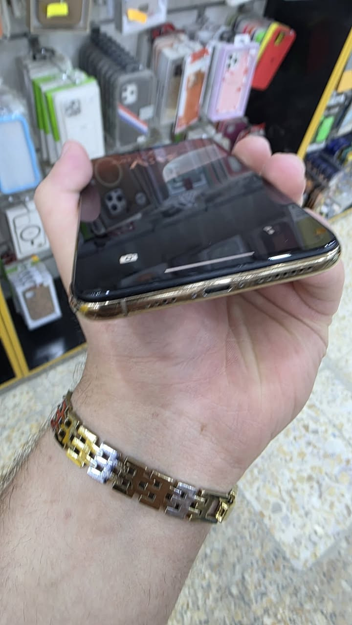 ايفون اكس ماكس للبيع
📱 iPhone X Max – ذاكرة 256GB
💯 بطارية أصلية 77% (ما تصرف بسرعة)
✅ شاشة مبدلة أصلية
💔 ظهر مكسور (كما في الصور)
🔧 كلشي شغال: كاميرا، Face ID، سيم كارت، مكالمات
ذاكرة 256 GB✅️
📦 جهاز بدون كارتونة
🛍 يأتي مع:
كفر سيليكون
لاصق شاشة أصلي
💰 السعر: 140,000 د.ع
📍 الموقع: بغداد – الأمين الثانية / شارع الصيدلية النظامية
📲 للطلب أو الاستفسار: واتساب أو رسالة الصفحة: ***********
✨ Z.4STORE – الأفضل دائماً 💯
