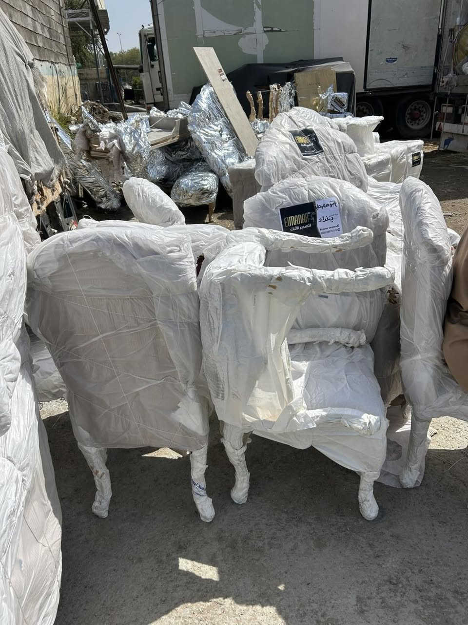 حاير بنقل اثاث بيتك الحل يمنه 
  
#ملاحضه لا يحتاج موافقات امنيه  للنقل داخل  بغداد او  إلى كافة محافظات العراق الحبيب  

خدمة فتح ونقل الأثاث  (اختصاصنه) راح تلاحضون 

طريقه تغليف الأثاث  بالكامل بكوادر مختصه 

#ملاحضه كوادرنا متمرسين وذو خبره عاليه 

#خدماتنا_نقل_اثاث_بيتك_بامأن_
‏‎

#لـسـنـا_ألـوحـيـدون_لـكـنـنــا_ألــافـــضـل

1️⃣خدمة فتح ونقل وشد جميع الغرف
2️⃣ خدمة فتح وغسل وشد  السبالت 
3️⃣ خدمة  فتح جميع المطابخ الألمنيوم  او HDF
4️⃣ خدمة  تغليف الأثاث الحساس 
5️⃣ خدمة فتح جميع الاجهزة الكهربائيه

#كل #الي #عليك #بس #تتصل #والكادر #يوصلك #للباب 

‏‎للحجز والاستفسار مراسلة الصفحة او الاتصال ... واتساب 
***********
***********
