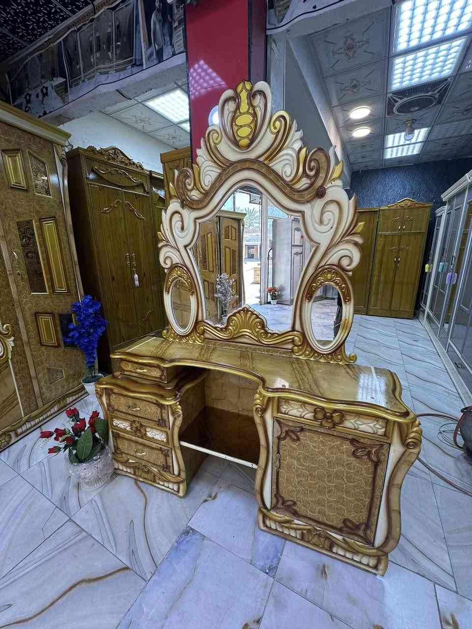 غرفه نجاره عراقيه 
غرفه مستخدمة 
سعر 750
معمل ومعرض علي الفهداوي 
واتساب ***********
