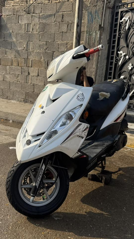 السلام عليكم دراجه gtr مال رمبه وصل معرض للبيع ((المكان بغداد العبيدي فلكة حي النصر ))دراجه مكينه بلاديه كفاله عامله كهربايات كامله الدراجه مابيه نقص شعرايه ((كلجات رياضي بلاديه))الدراجه كامله  السعر ((1050))وبيه مجال بسيط للاتصال***********
