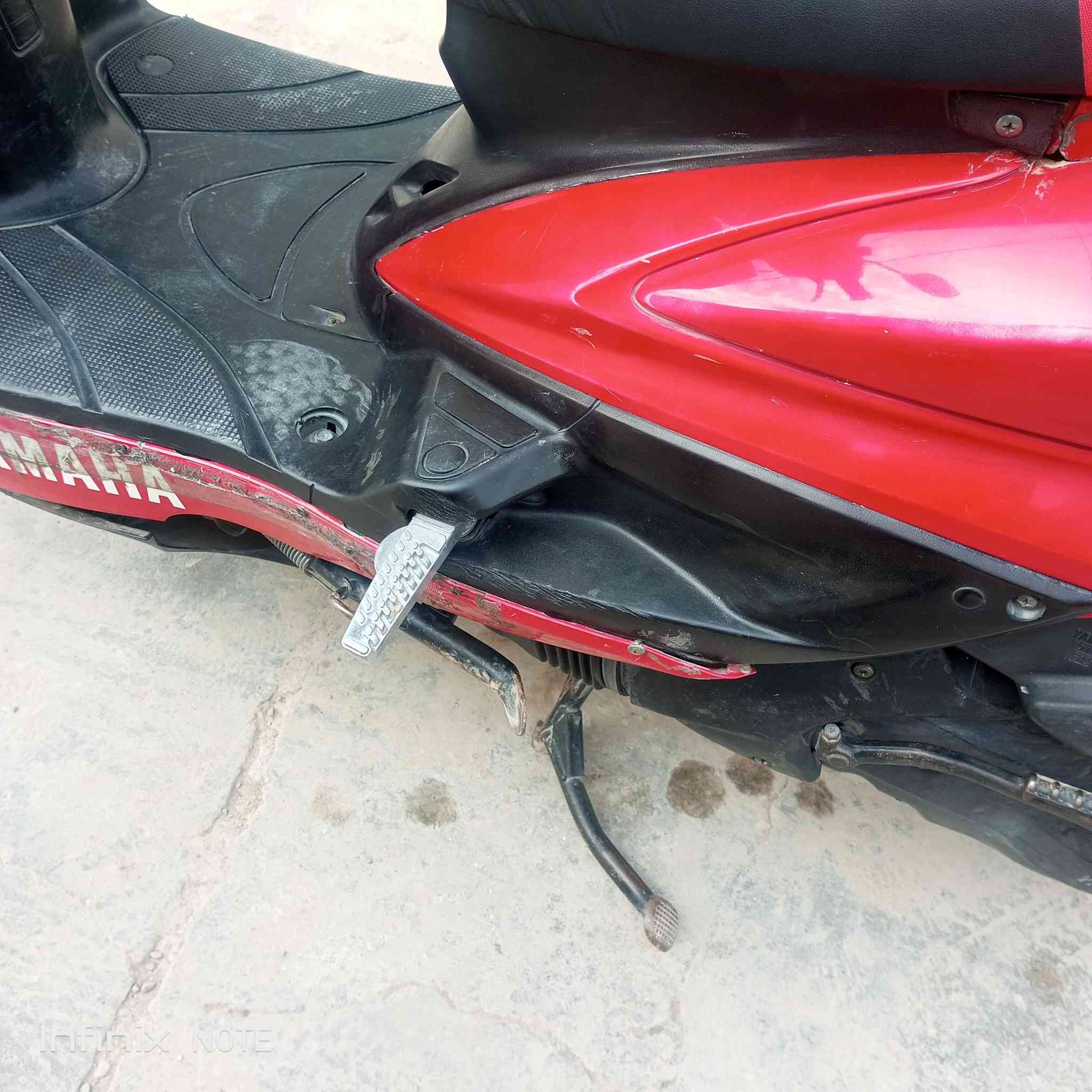 سكنز فحل للبيع ياباني استان كهربائي وطلاعات جانبيه يدات هيترات تخم تاير مكينه مكفولة بس الزنجيل مبدل فقط شرط لاتنقيص ولا تبخير كفاله كهربائيات شغاله اوراقه كامله السعر 800وبيه مجال للطيبين المكان ديالى بعقوبة الاتصال على الرقم التالي ‏‪***********‬‏
