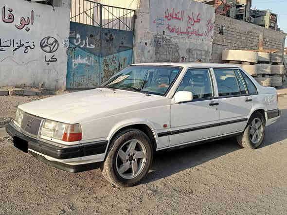 🚗 فولفو 940 للبيع – نظيفة جداً 🔥
السلام عليكم 🌟

فولفو 940 موديل 1991، لونها أبيض، رقم نينوى، السيارة بأسمي سنوية 2030

🔧 تفاصيل السيارة:

محرك وكير شرط 100%

كير أوتوماتيك

تبريد ثلج ❄️

جامات كهربائية 4

بانوراما زجاج

بريك ABS

كشنات و بطاين أبواب جدد

شاشة Android + كاميرا خلفية

ريمونت فتح وغلق + سويج احتياط

جام أمامي جديد بدون فطر

ويل كب 16 + تايرات جديدة

الكيجات كلها شغالة 🔆

💰 السعر: 58 ورقة وبيها مجال للجادين فقط

📍 الموقع: الموصل

📞 *********** (متوفر واتساب)

سيارة نظيفة جدًا مال جنية ✅

#Volvo940 #فولفو #بيع_سيارات #الموصل #سيارات_العراق

