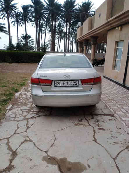 سلام عليكم سوناتا موديل ٢٠١٠ وارد خليجي رقم ديالى فول موصفات بيه باب واحد صبغ خلف العبري والباقي مكفوله السياره محرك كير تبريد كهربايات مكفوله سياره بسمي سنويه ٢٧ سعر ١١٥ ماكو هيج سعر رقم ***********
