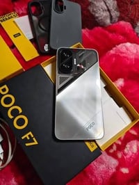 بوكو F7 • نظيف • تواصل خاص