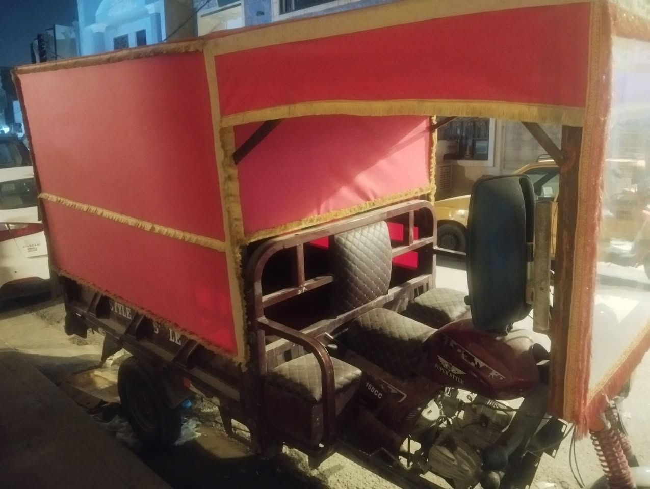 اسلام عليكم ستوته كامله وشغاله للبيع العنوان بغداد الحريه ***********
