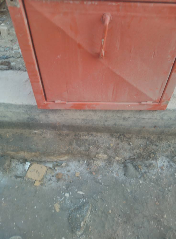 للبيع صناديق ومطبخ وثلجه وقاعده سبير  ***********
