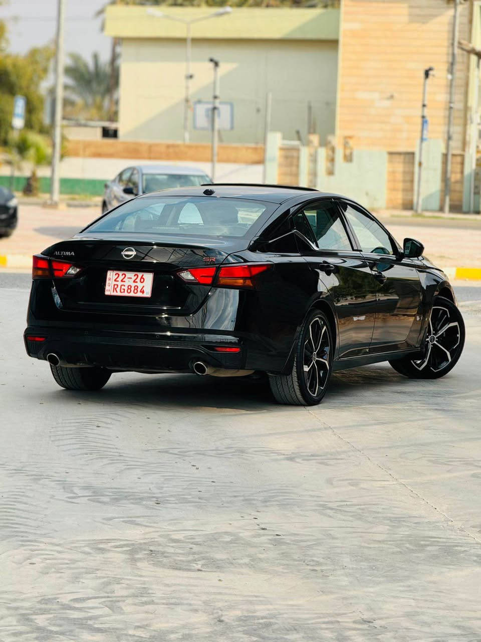 سلام عليكم 
- نيسان التيما 2025 فئة SR بلاص فول 
-رقم كاتي جديد 3 اشهر لترقيم
- زيرو ماشي 4 الف فقط
‏          1N4BL4CV6SN320949

-  بدون صبغ بنيد و صندوق مبدل بلادي بدون دواخل و بدون ايرباك و سونار و صور امريكا مرفق بالمنشور 

- مواصفاتهه شاشة جبيره ، سلايد ، تبريد شاشه ، شفتات ستيرن ، كامره ، تشغيل عن بعد ، 4 رادادات ، نقط عمياء ، توقف امامي خلفي تلقائي …….

- حجر بيئة رادارات حتى كتلوكات شركه وياهه كامله مناقصهه برغي

- السعر  170 ورقة
- عنوان السيارة ديالى : خانقين
 ***********
*********** خناقين, ديالى
