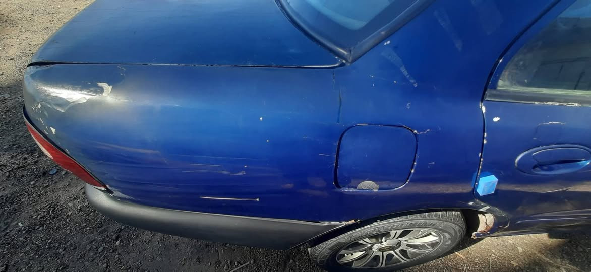 السلام عليكم للبيع براتون ويرا موديل 2005 رقم بغداد بسمي هزه جديدة تحويل مباشر محرك جديد كير اوتوماتيك السعر 35 مكاني بغداد ***********
