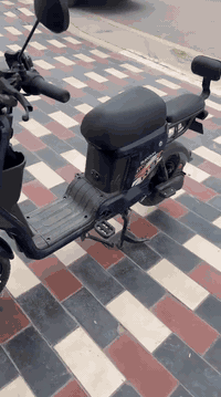 سلام عليك باسكل شحن R9 مستخدم 3اشهر السعر 475 وبي مجال بسيط /العنوان /كربلاء.الحر الرياحي الرقم ***********
